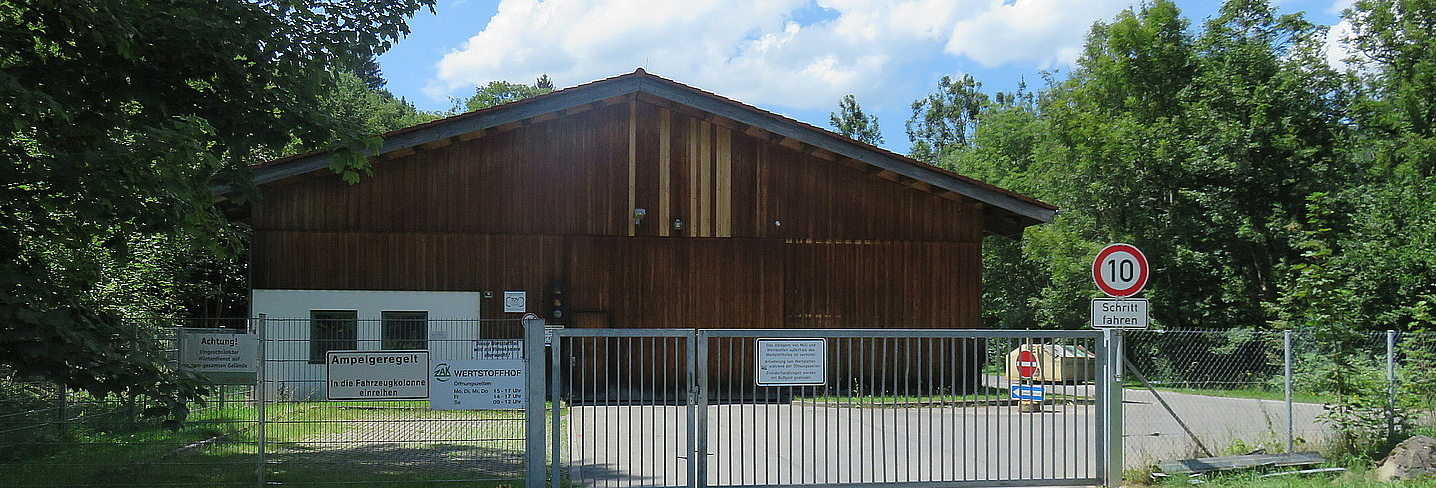 Einfahrt zum Wertstoffhof in Oberstdorf