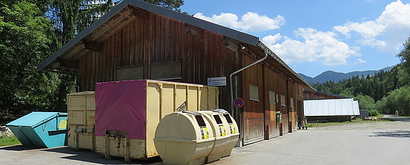 Einfahrt zum Wertstoffhof in Balderschwang