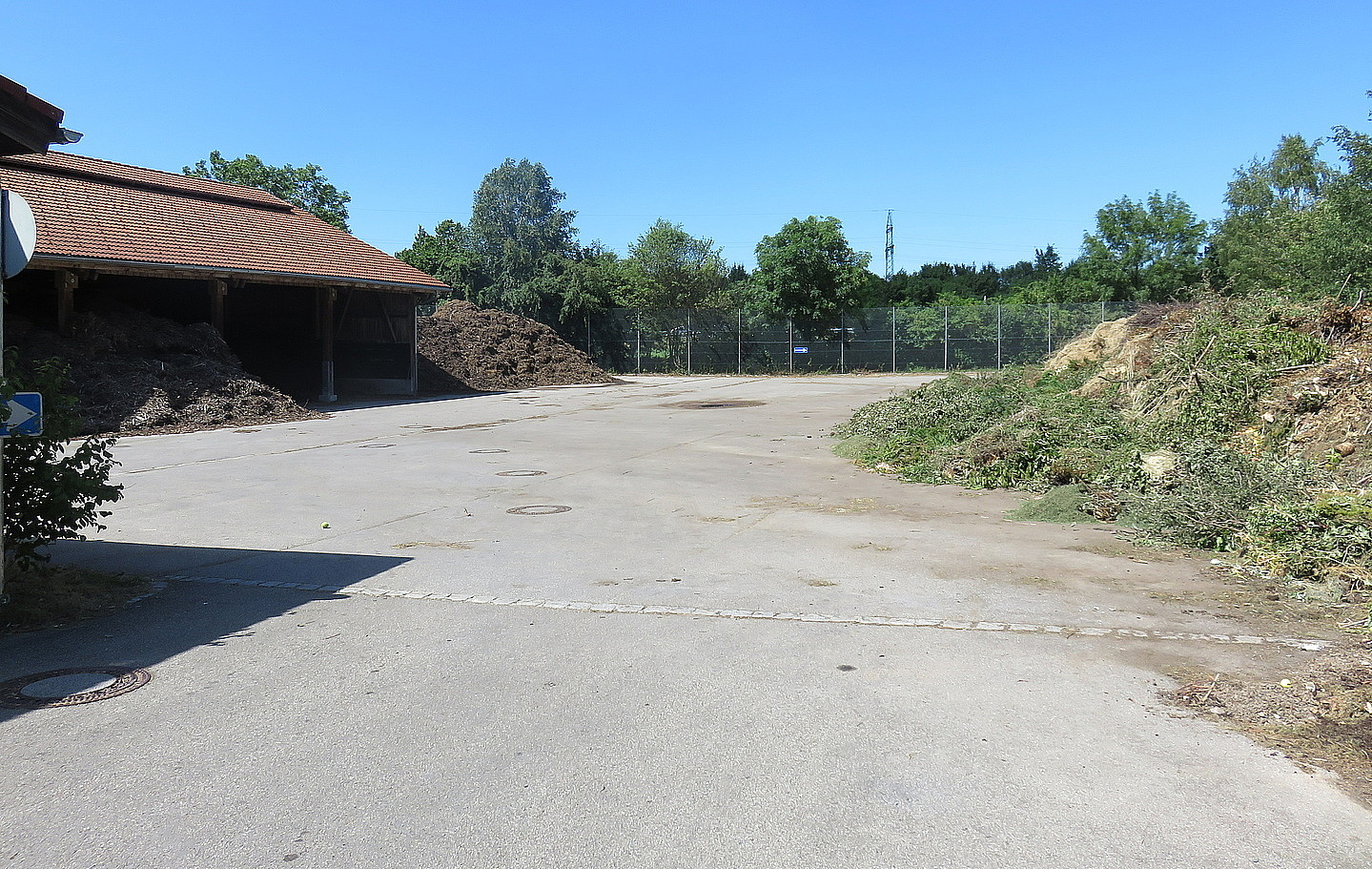 Einfahrt zum Kompostplatz in Waltenhofen