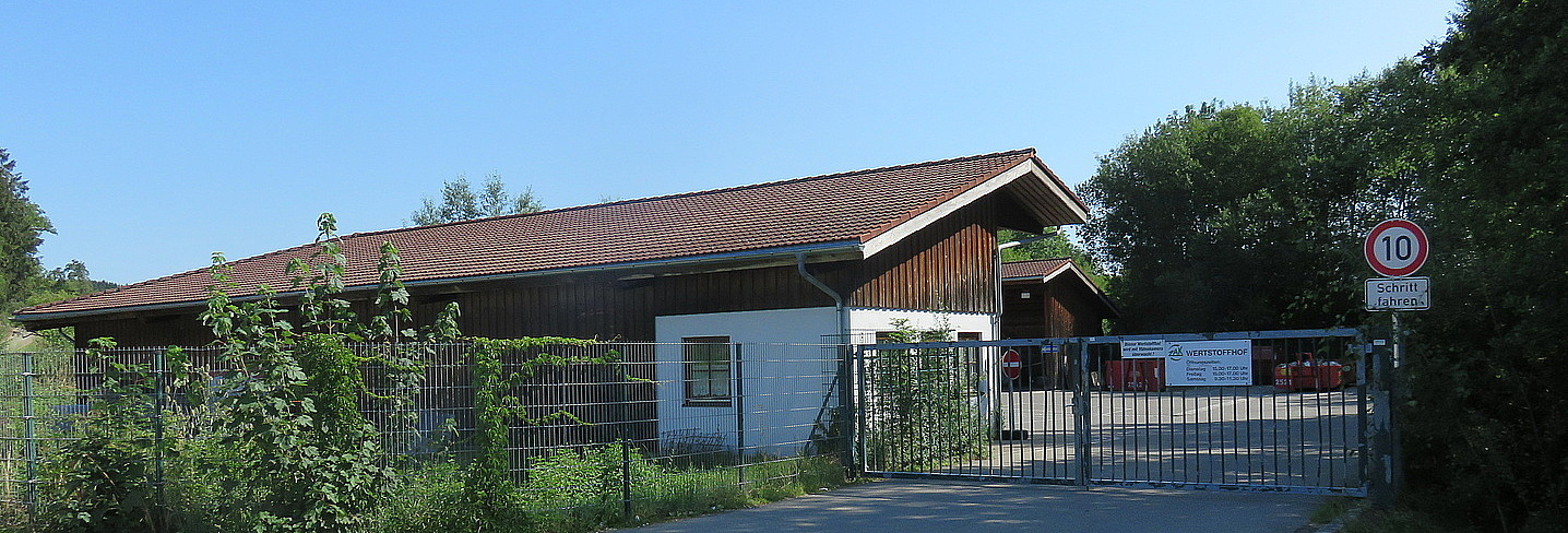 Einfahrt zum Wertstoffhof in Sigmarszell