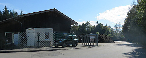 Einfahrt zum Kompostplatz in Weißensberg