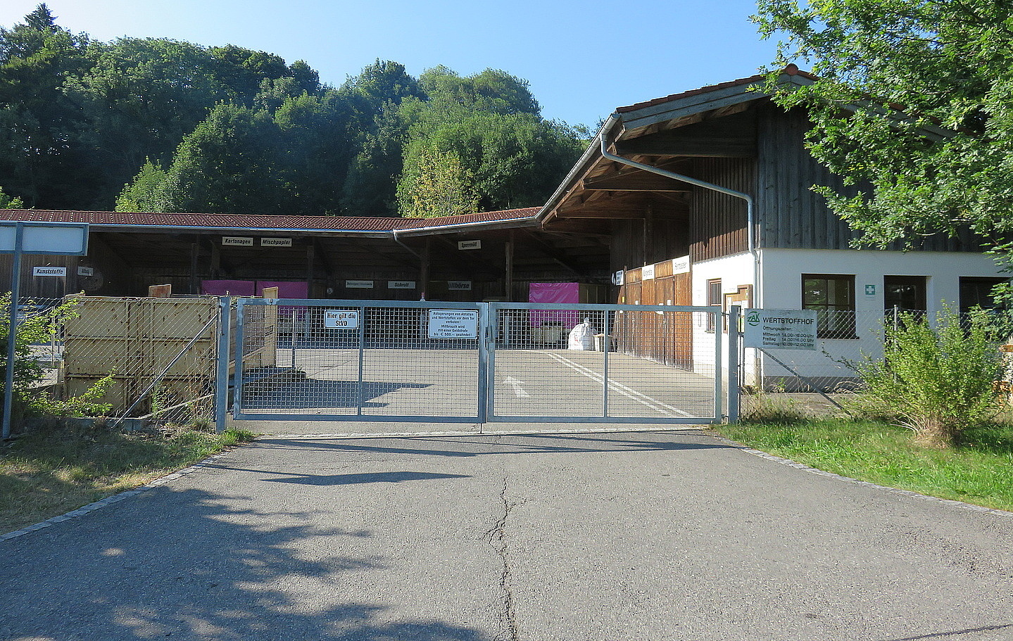 Einfahrt zum Wertstoffhof in Buchenberg