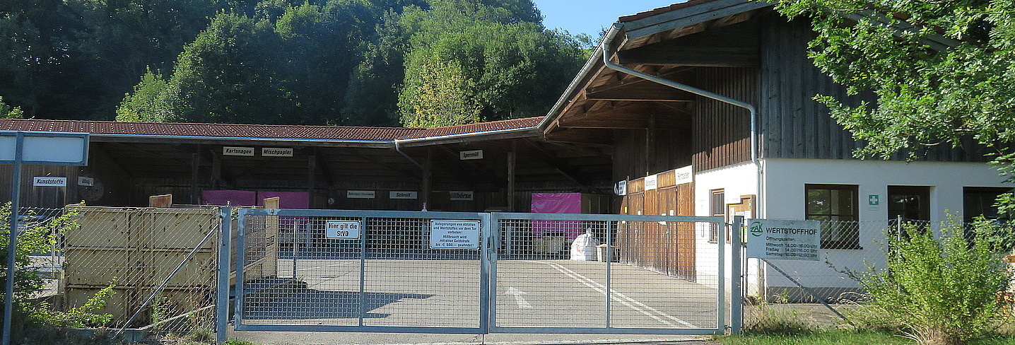 Einfahrt zum Wertstoffhof in Buchenberg