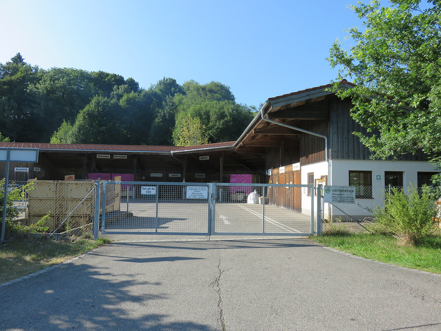 Einfahrt zum Wertstoffhof in Buchenberg