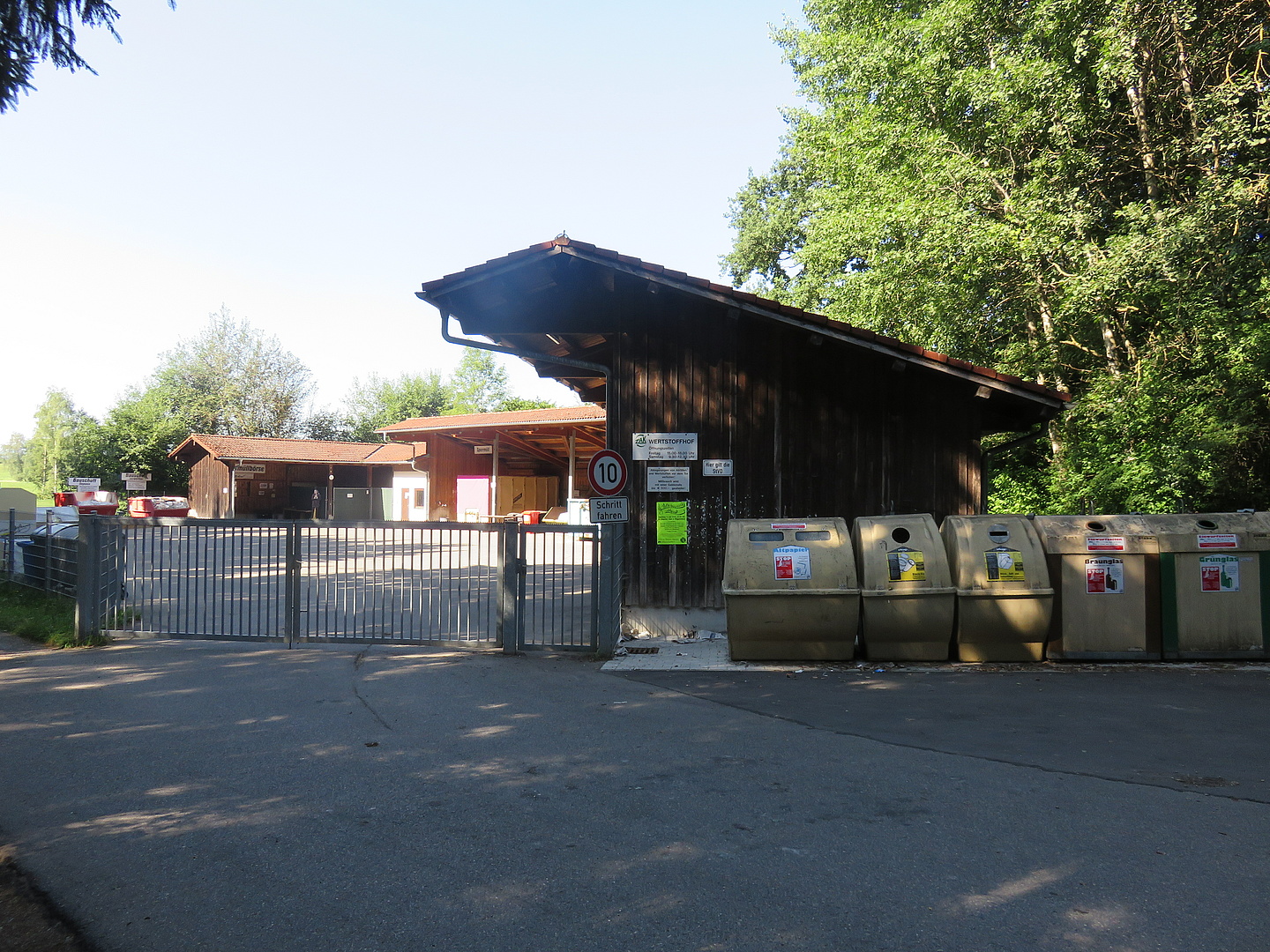 Einfahrt zum Wertstoffhof in Lauben