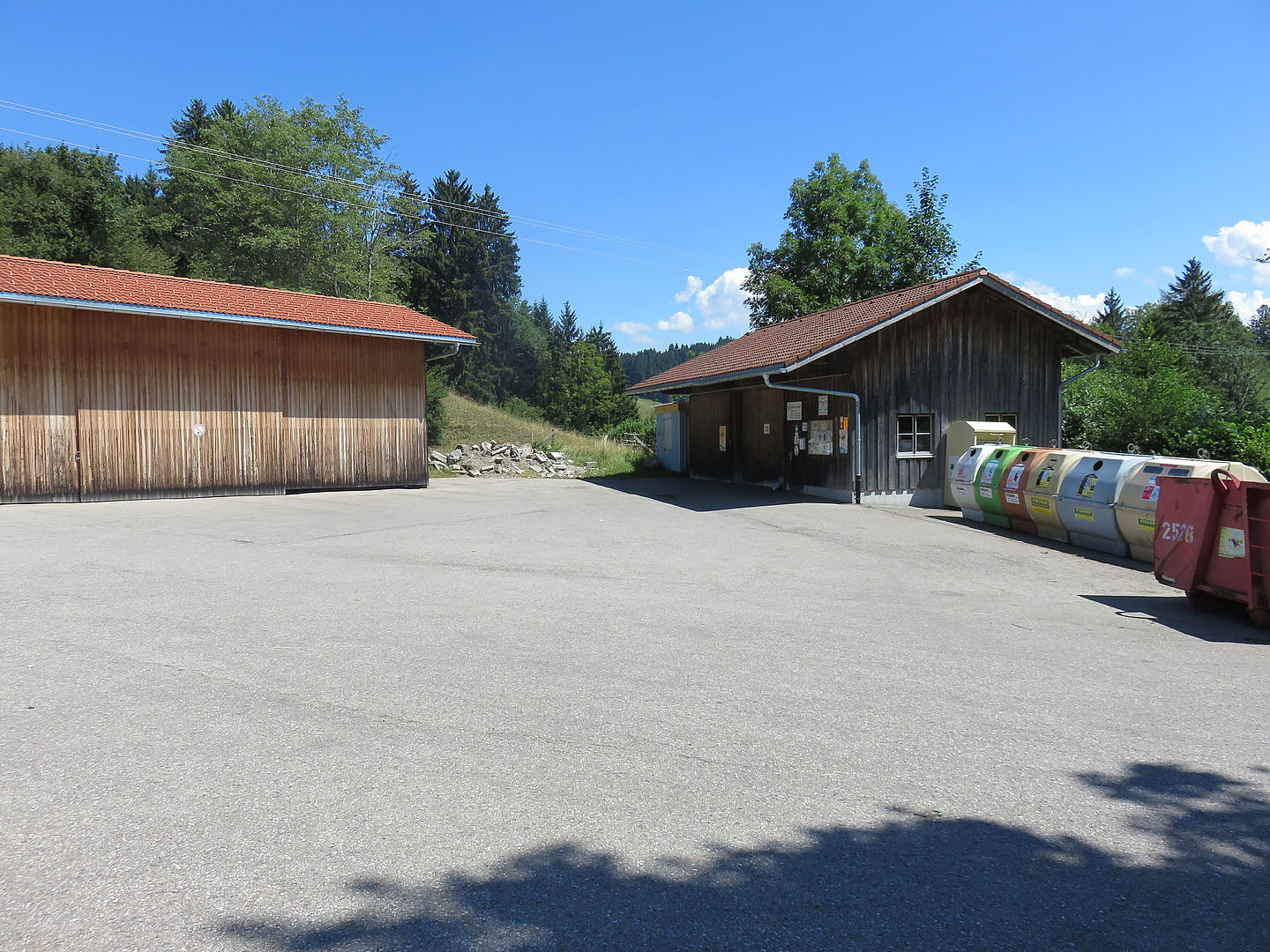 Einfahrt zum Wertstoffhof in Stiefenhofen