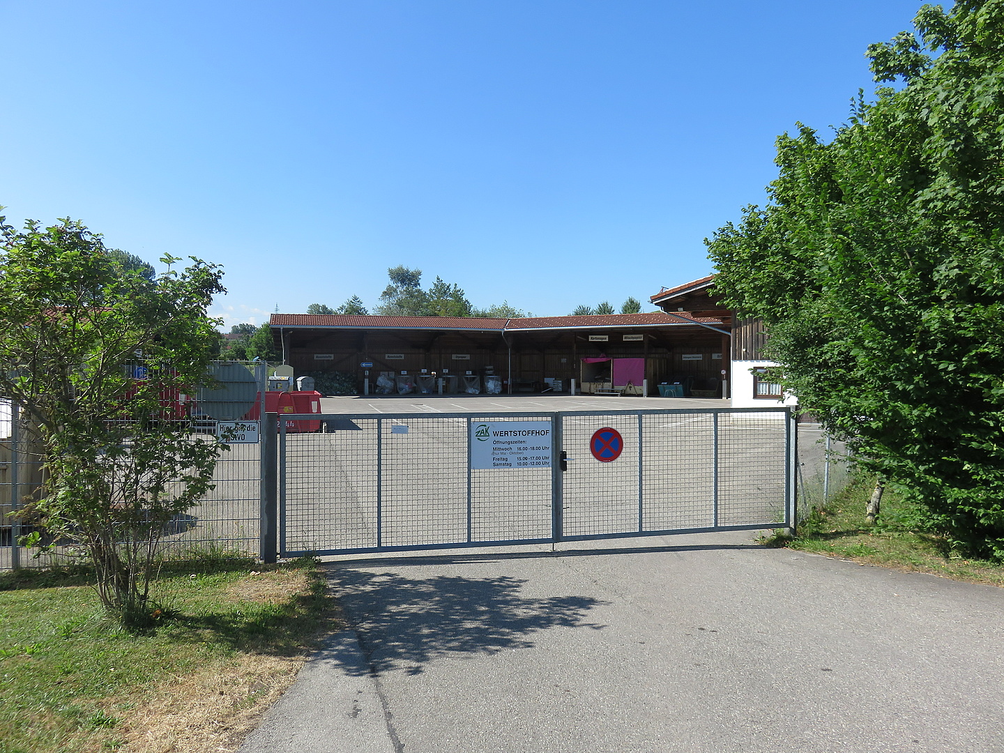 Einfahrt zum Wertstoffhof in Wildpoldsried